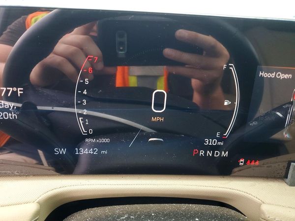2024 CADILLAC XT4 Luxury