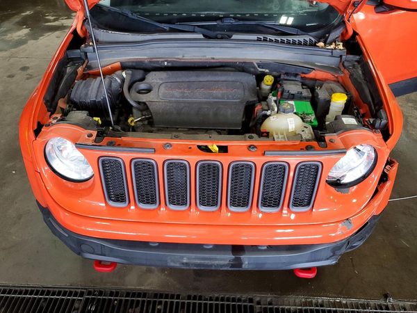2015 JEEP RENEGADE TRAILHAWK 4X4