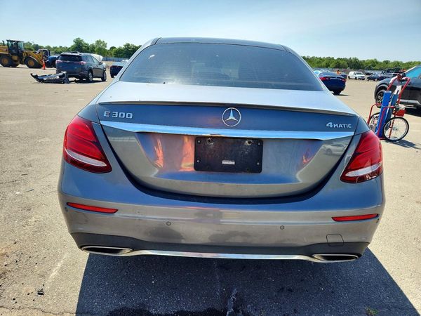 2017 MERCEDES-BENZ E E300-4M