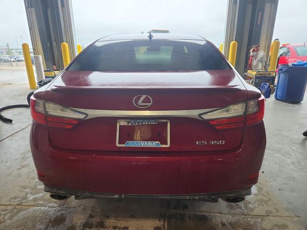 2017 LEXUS ES