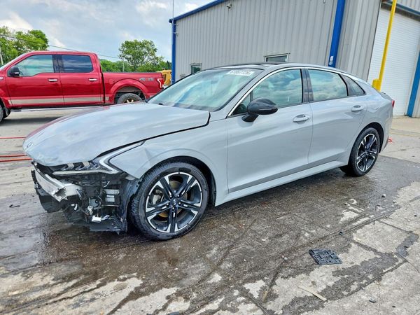 2021 KIA K5