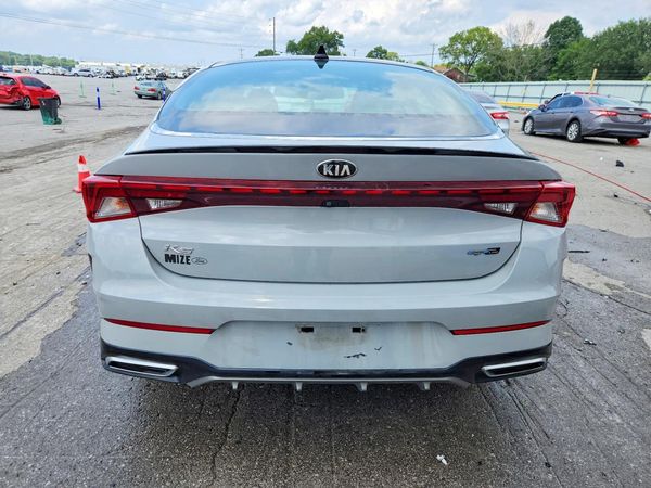 2021 KIA K5 GT-Line