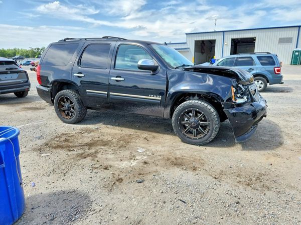 2013 CHEVROLET TAHOE