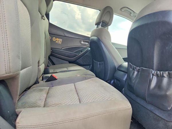 2017 HYUNDAI SANTA FE SPORT Base