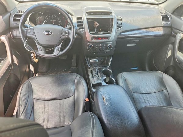 2015 KIA SORENTO GLS