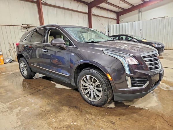 2018 CADILLAC XT5 Luxury