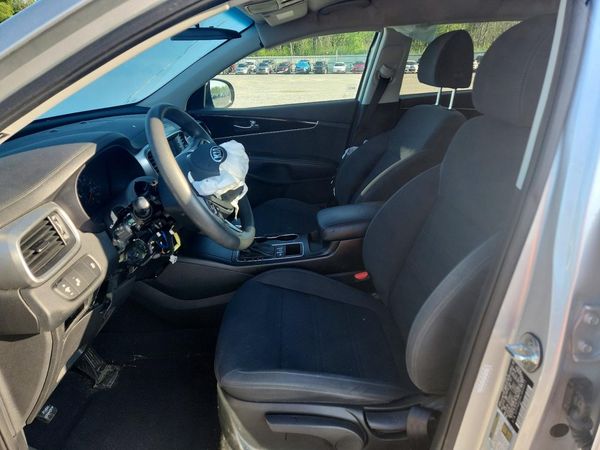 2020 KIA SORENTO