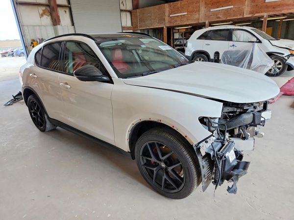 2019 ALFA ROMEO STELVIO RWD