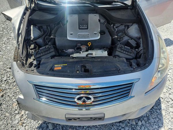 2015 INFINITI Q40