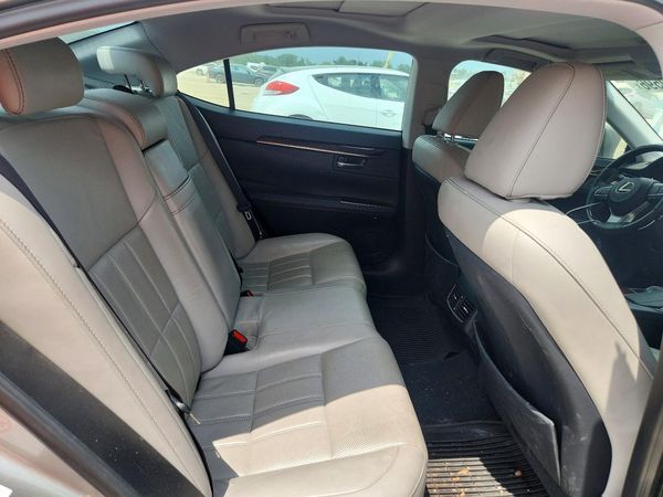 2018 LEXUS ES 350