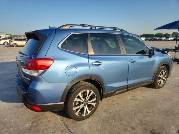 2021 SUBARU FORESTER Limited