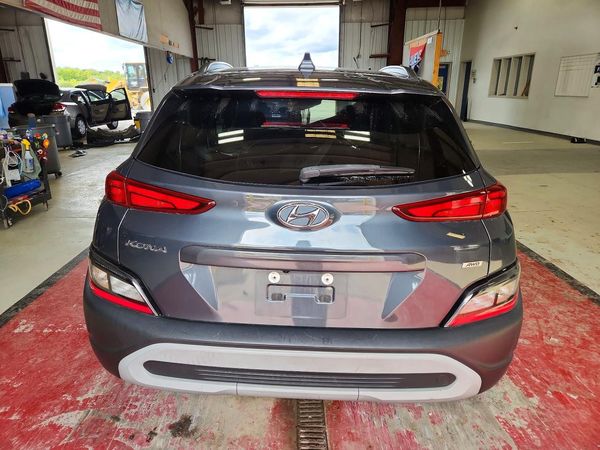 2022 HYUNDAI KONA