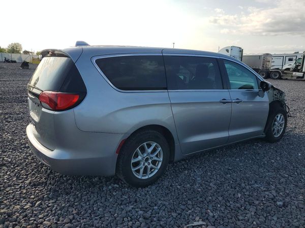 2017 CHRYSLER PACIFICA LX