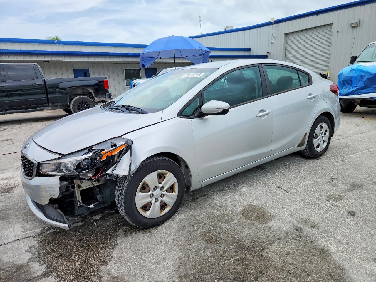 2017 KIA FORTE