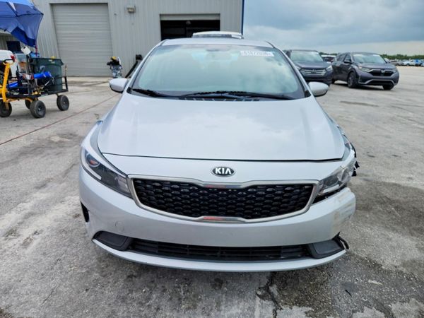 2017 KIA FORTE
