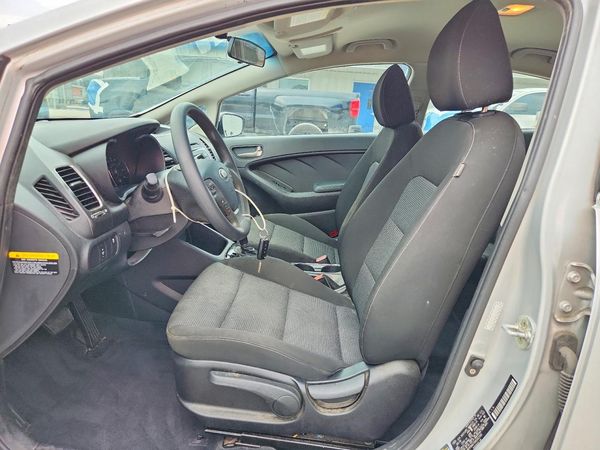 2017 KIA FORTE