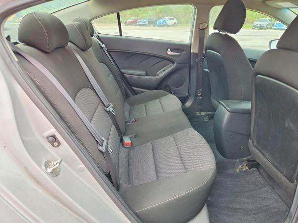 2017 KIA FORTE