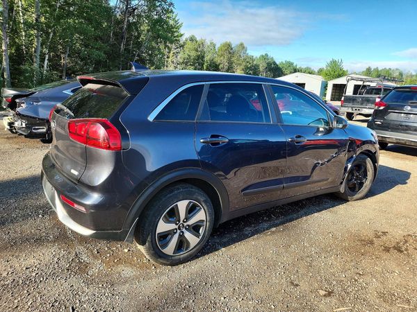 2017 KIA NIRO FE / LX / LX Tech