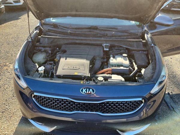 2017 KIA NIRO FE / LX / LX Tech