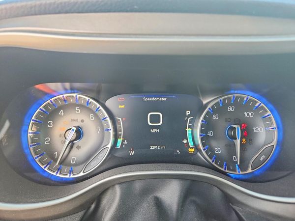 2021 CHRYSLER PACIFICA Touring