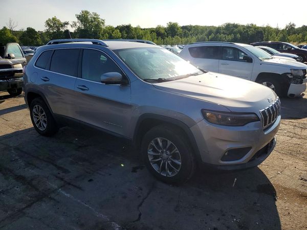 2019 JEEP CHEROKEE LATITUDE PLUS 4X4
