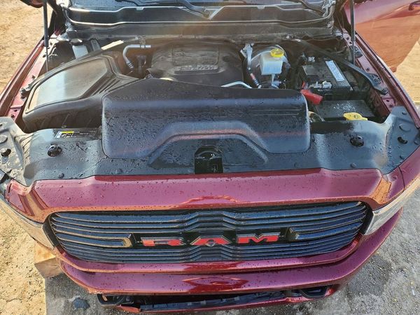 2019 RAM 2500 Big Horn — Engine bay
