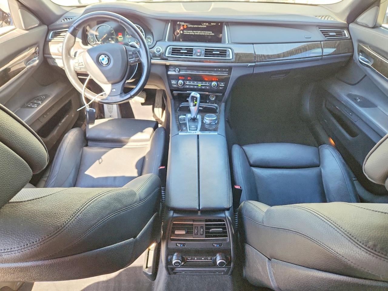 2015 BMW 740