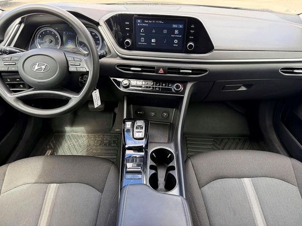 2021 HYUNDAI SONATA SE