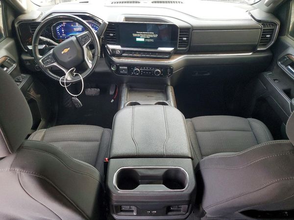 2024 CHEVROLET SILVERADO LT — CKPT