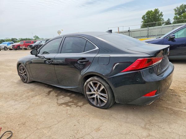 2018 LEXUS IS 300