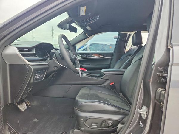 2022 JEEP CHEROKEE Trailhawk 4XE — DENT