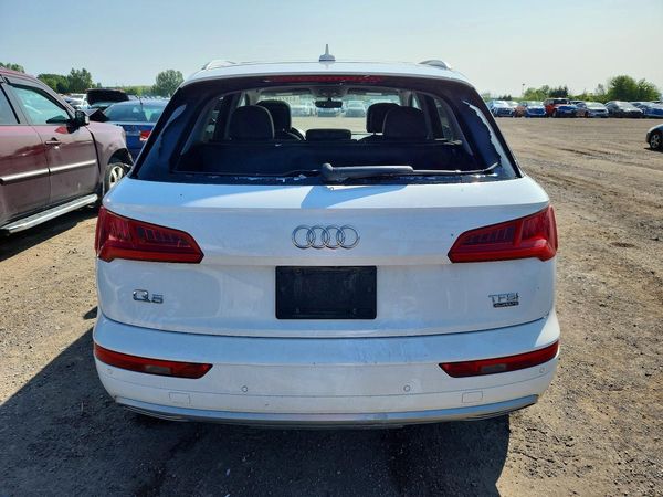 2018 AUDI Q5 quattro Premium Plus