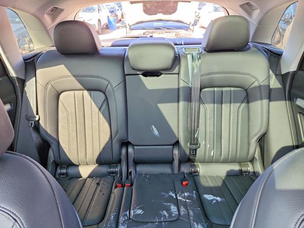 2018 AUDI Q5 quattro Premium Plus