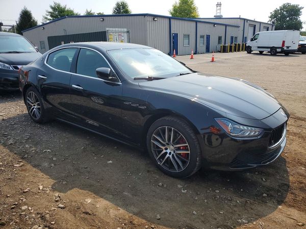 2017 MASERATI GHIBLI