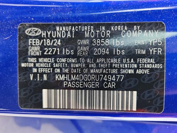 2024 HYUNDAI ELANTRA SEL