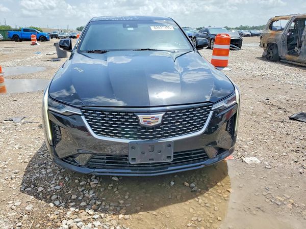 2021 CADILLAC CT4 Luxury