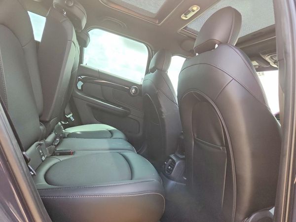 2019 MINI COOPER