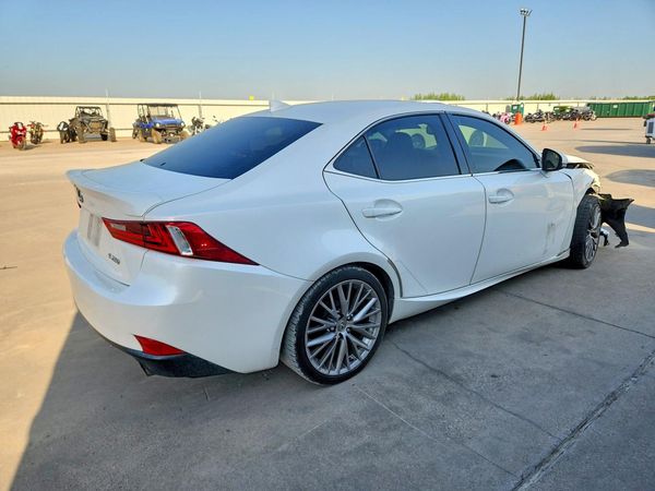 2015 LEXUS IS 250