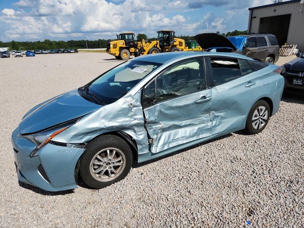 2016 TOYOTA PRIUS