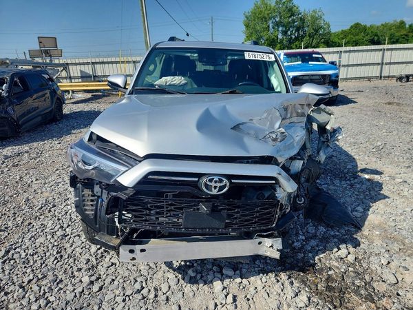 2023 TOYOTA 4RUNNER SR5 Prem