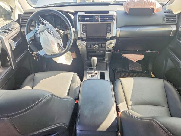 2023 TOYOTA 4RUNNER SR5 Prem