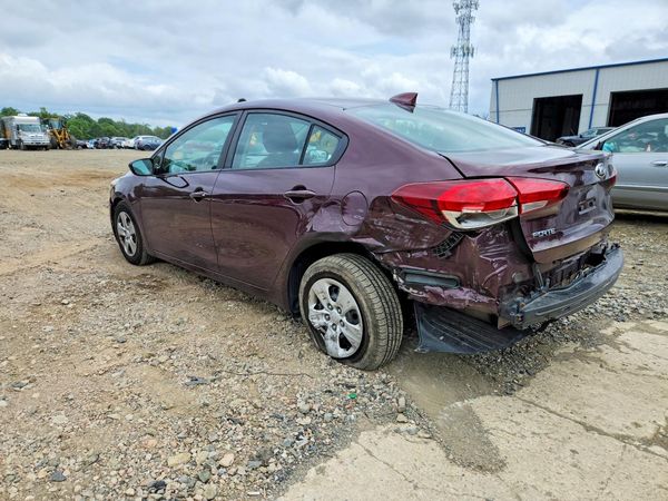 2018 KIA FORTE LX Base