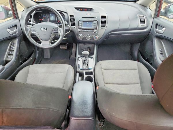 2018 KIA FORTE LX Base