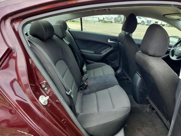 2018 KIA FORTE LX Base