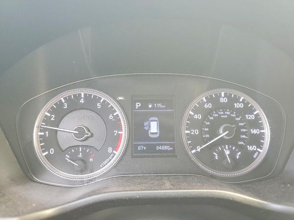 2019 HYUNDAI SANTA FE SE
