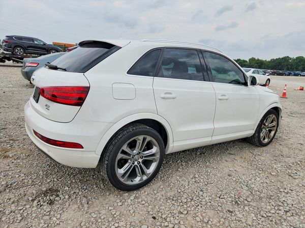 2015 AUDI Q3 quattro Prestige