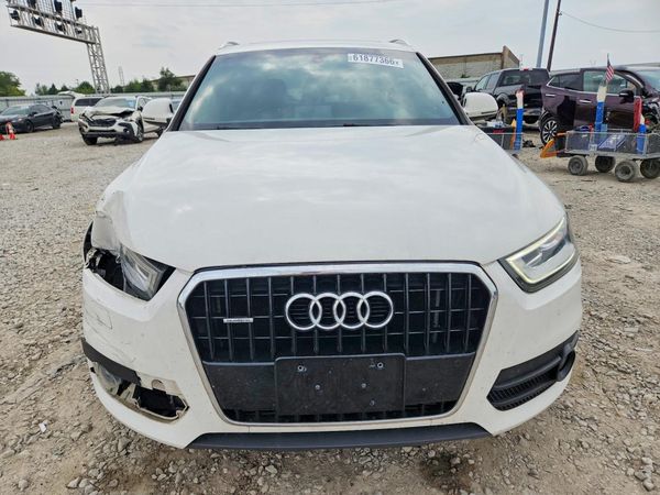 2015 AUDI Q3 quattro Prestige