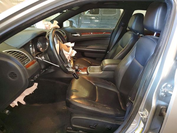 2014 CHRYSLER 300