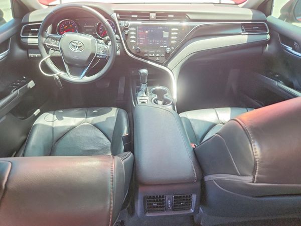 2019 TOYOTA CAMRY XSE
