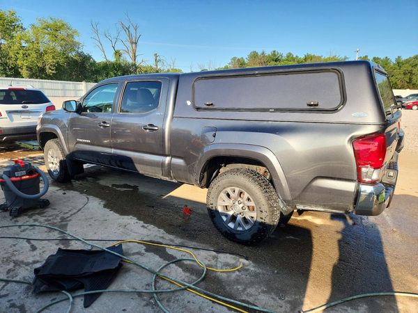 2016 TOYOTA TACOMA